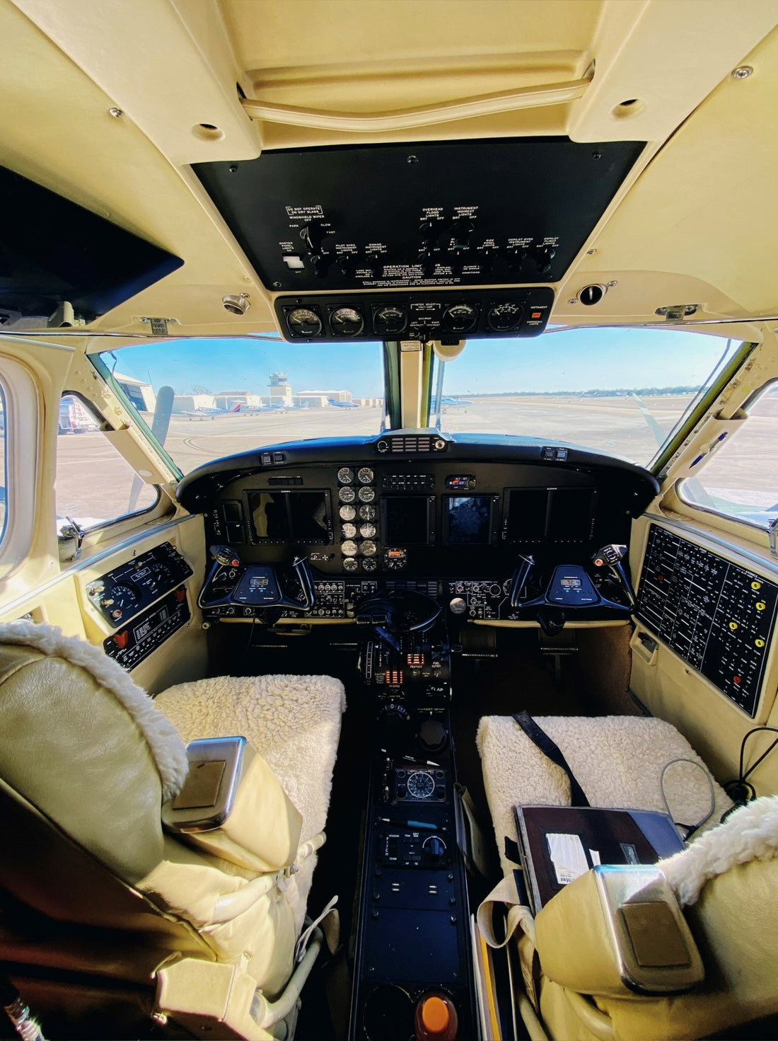 Pilot Flight Gear