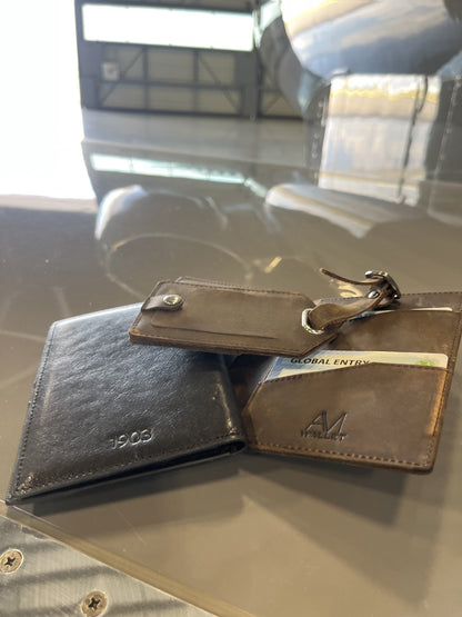 Full grain leather AirTag luggage tag with buckle